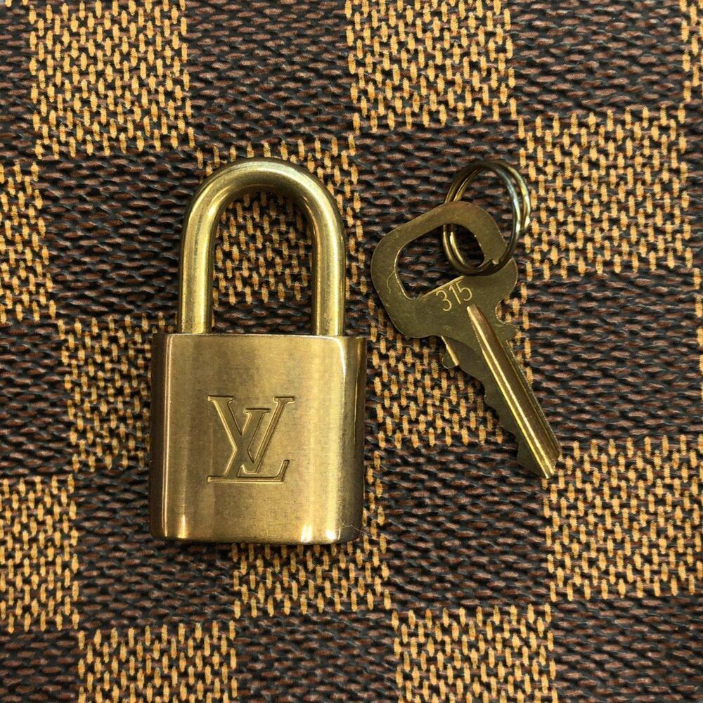 LOUIS VUITTON Authentic Brown Damier Shoulder Bag - Picture 4 of 6